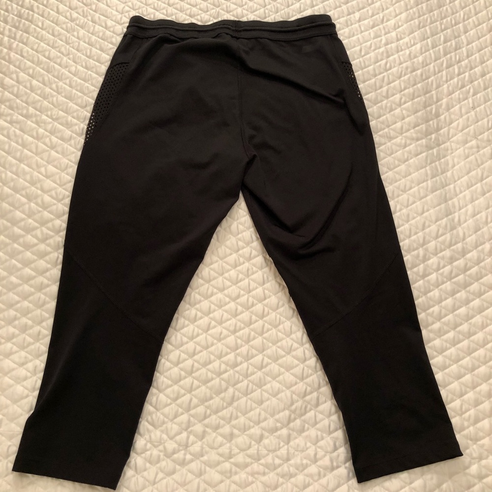 { Express } : Core Performance Athletic Capris - image 4